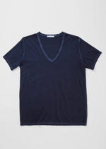 This super soft pima cotton tee has a v-neck and fabulous fit. Comfortable and easy to wear for those warm Spring days! Anonym Rovy Tee in NAVY