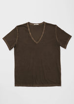 This super soft pima cotton tee has a v-neck and fabulous fit. Comfortable and easy to wear for those warm Spring days! Anonym Rovy Tee in brown