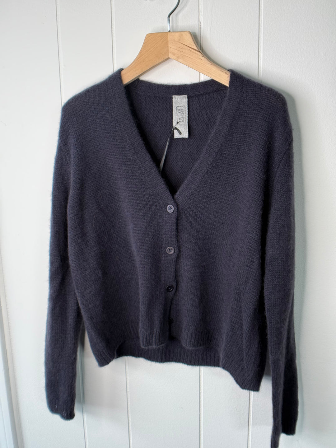Buttoned Cashmere Cardigan in Blue | Private 0204 Cardigan