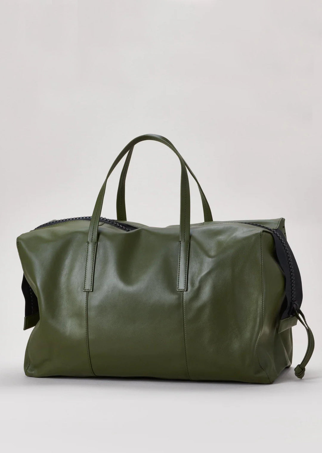 Curbside Duffle Bag | Harmin Olive Black Handbags