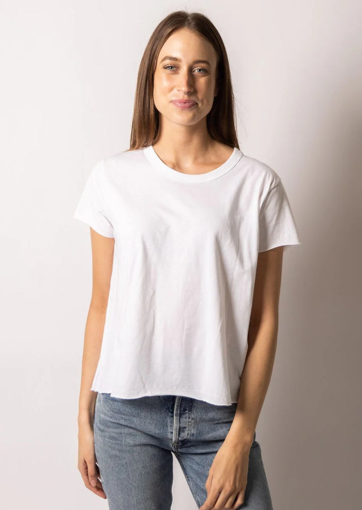 Samantha Tee White | Leallo Shirts & Tops
