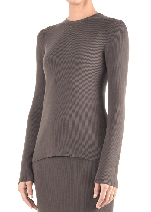 Lars Andersson's 2x1 Long Sleeve Cotton Crew Neck is made from 100% organic cotton with a beautiful ribbed texture. Easy to layer - perfect casual top for those cold days. This top offers the perfect balance of warmth and breathability. Layer it easily for a casual yet chic look on those chilly days.