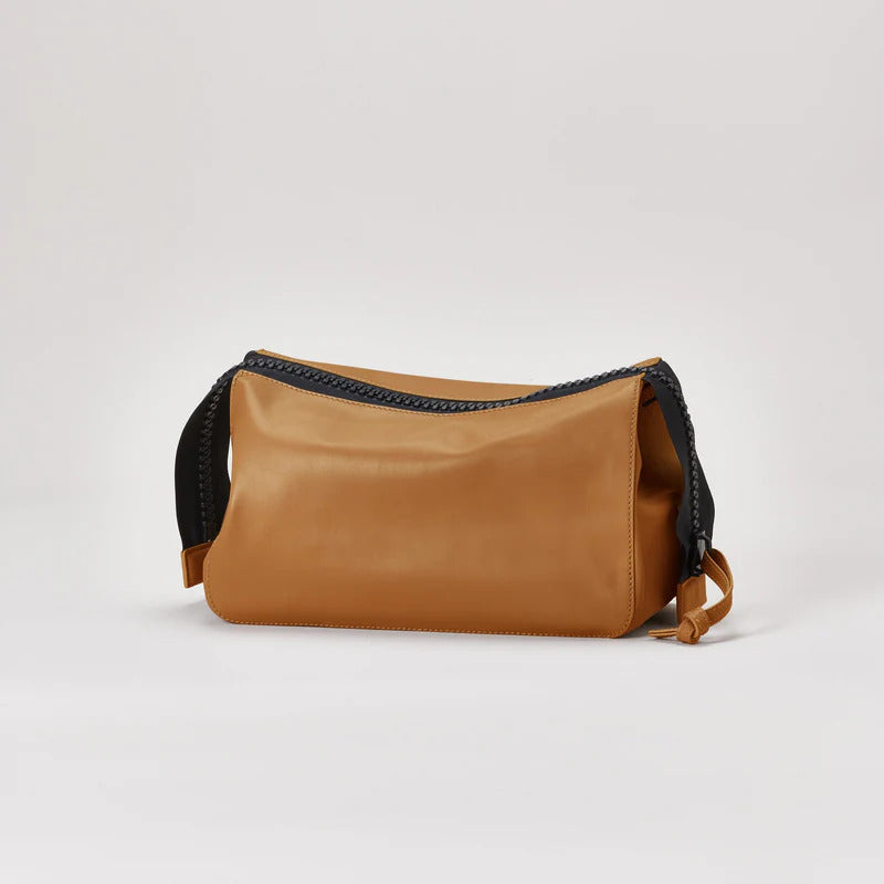 Utility Pouch | Harmin Honey Black Handbags
