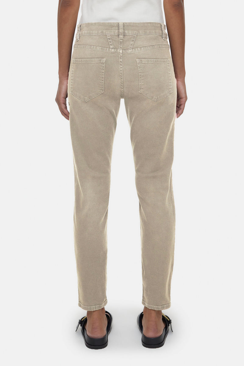 Closed Baker Mid Rise Denim in Plaster Beige